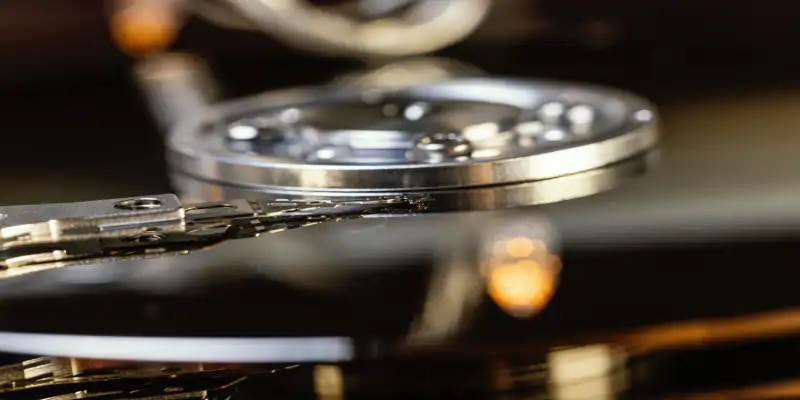 Florlu Gres (PFPE) Nedir? Ekstrem Şartlar İçin Yağlama Rehberi